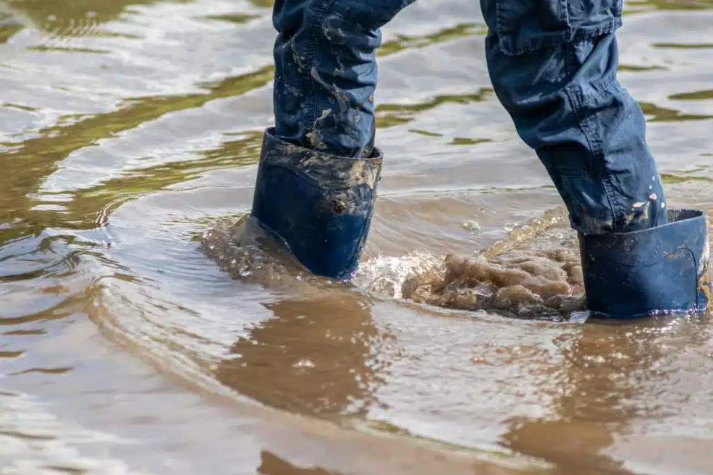 Zone inondable prévention entreprise porte étanche à l'eau