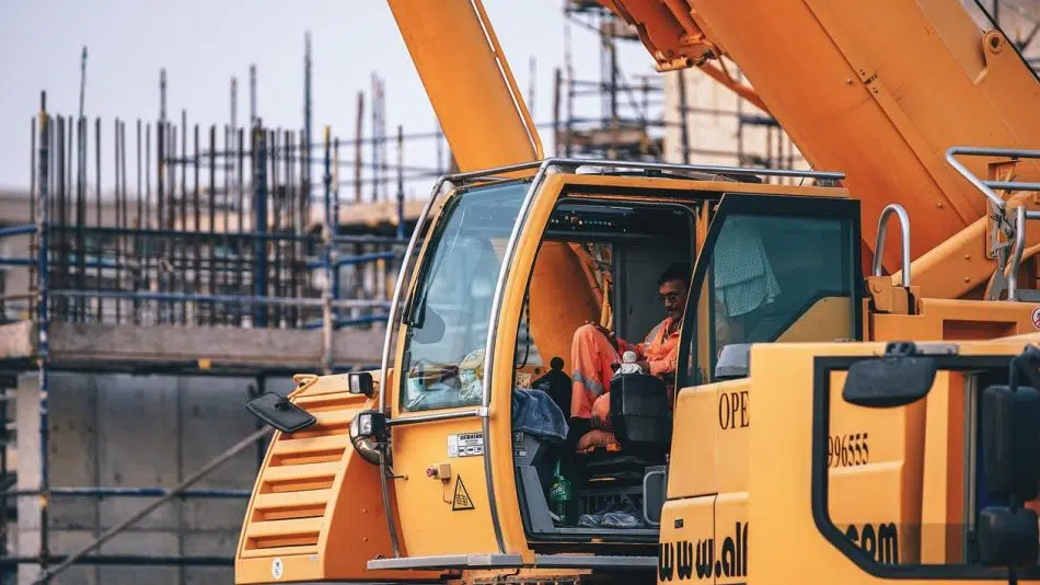 Comment acheter du matériel de chantier neuf ?