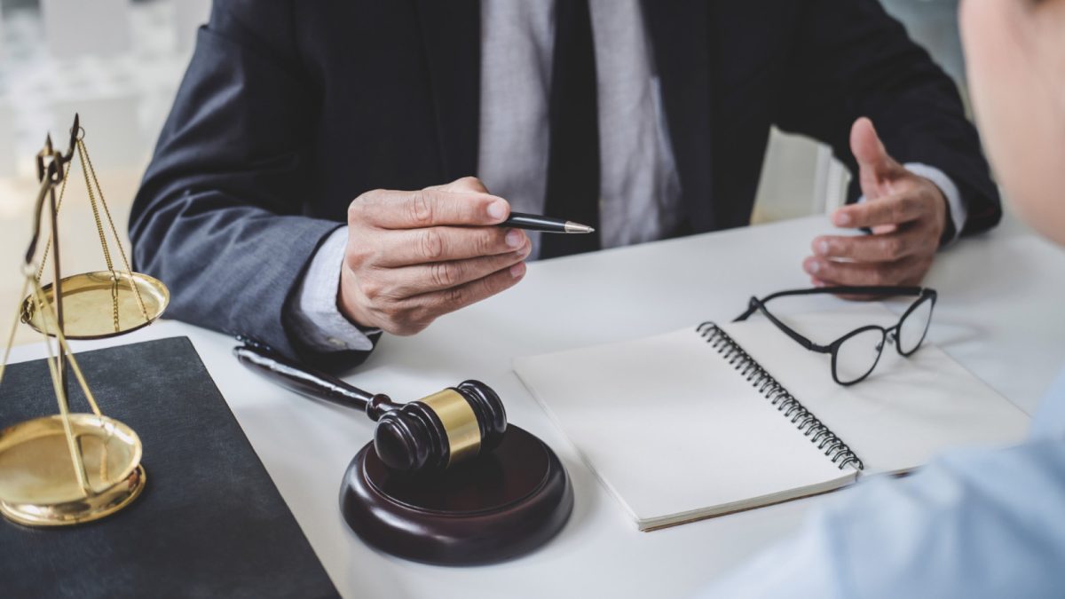 Comment un avocat peut-il éviter la liquidation judiciaire de votre entreprise ?