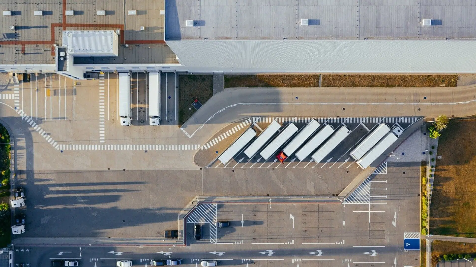 Des fermetures efficaces pour vos entrepôts !