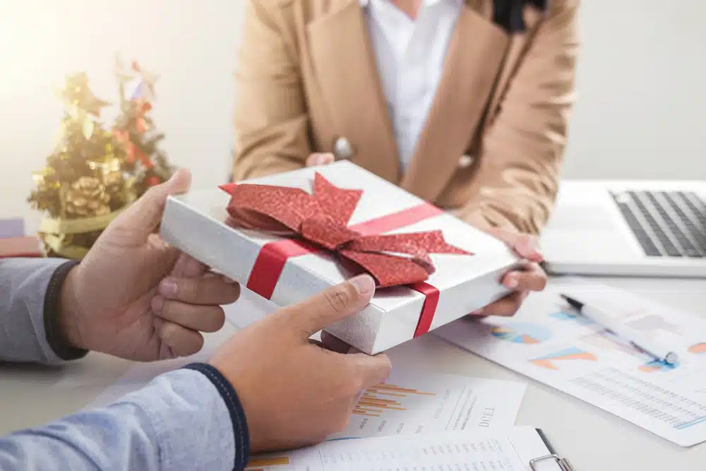 idées de cadeaux d'entreprise pour remercier ses collaborateurs