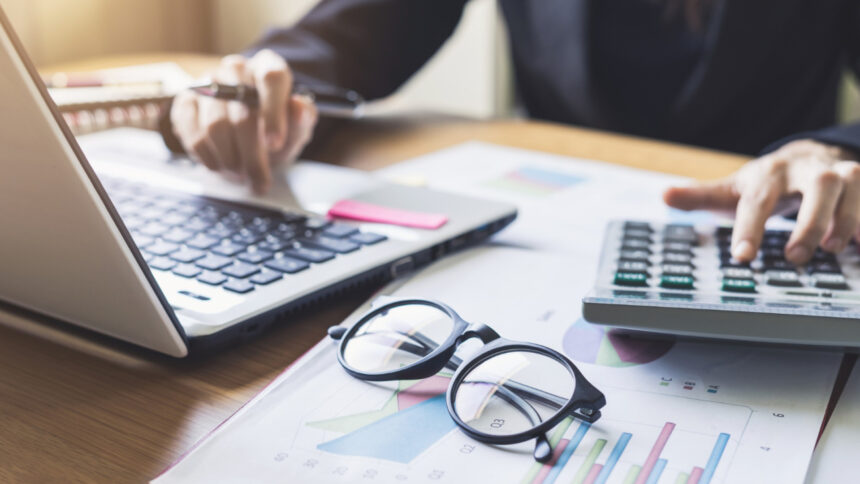 Salaire d'un expert-comptable en 2025 : ce que gagnent vraiment ces professionnels